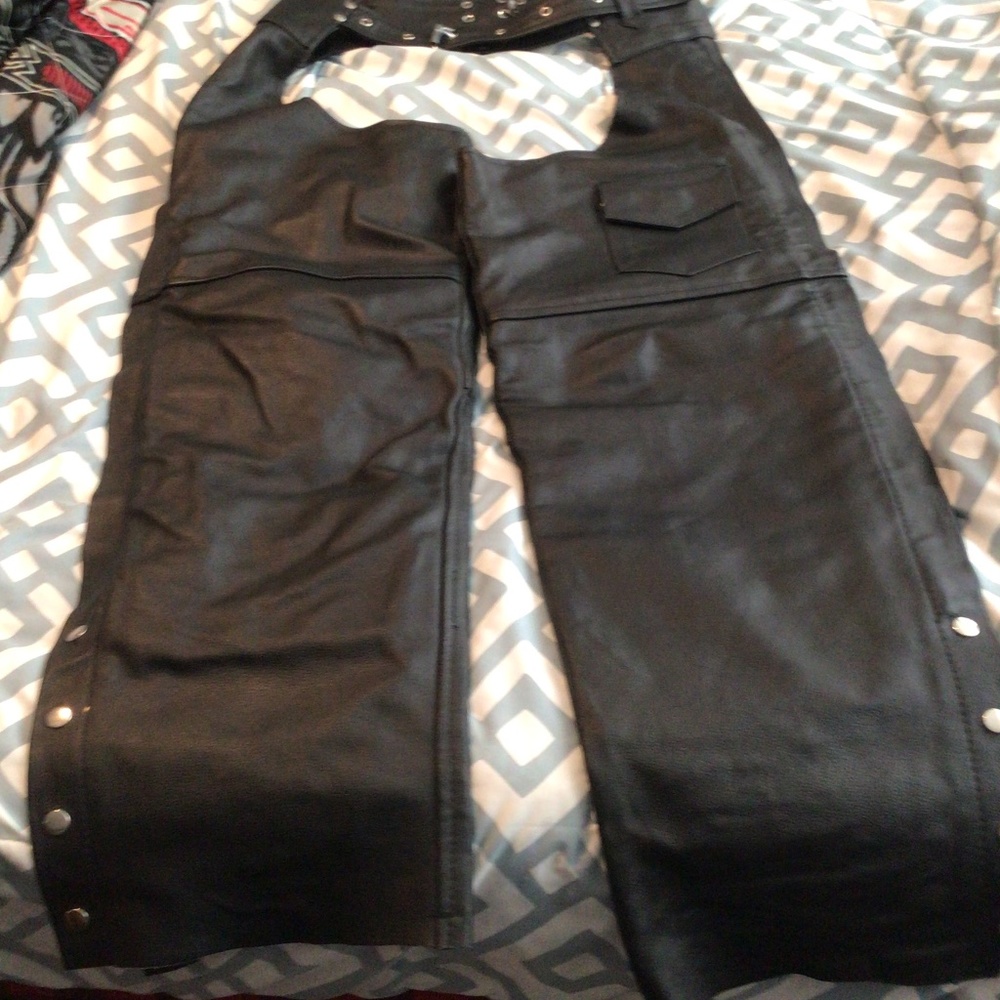 Men’s Leather Riding Chaps